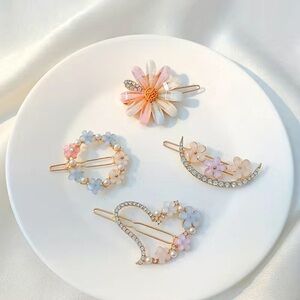 Multicolored floral hair clips 4 piece set